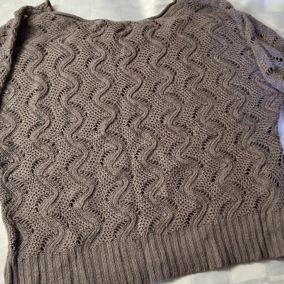 LAUREN CONRAD LC WOMEN'S LONG SLEEVE SWEATER SIZE MEDIUM WINTER FASHION WEAR - Picture 16 of 16